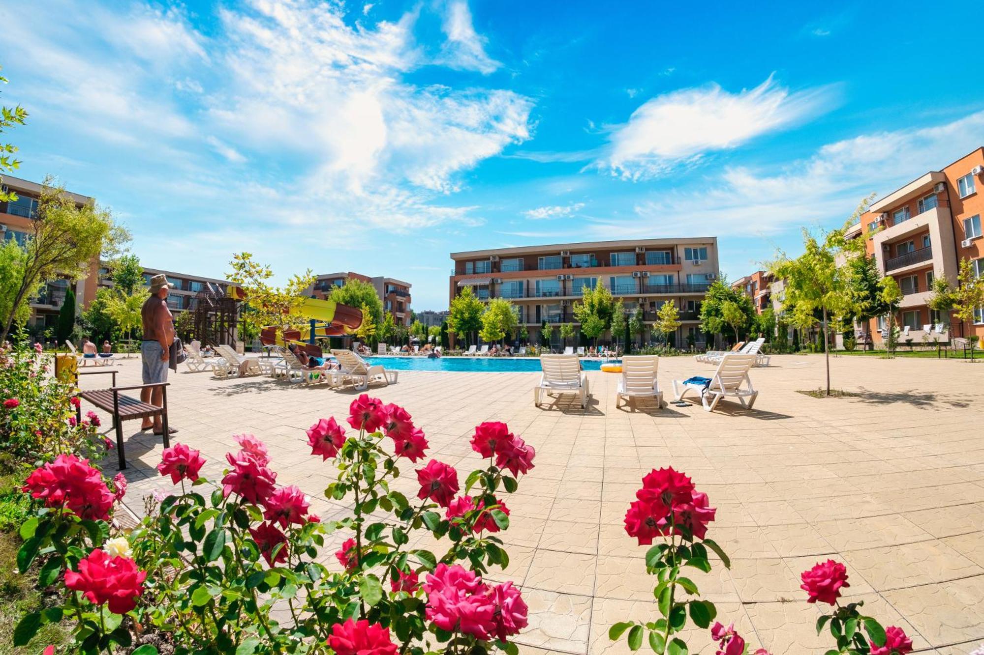 Holiday Garden Resort Slantchev Briag Extérieur photo