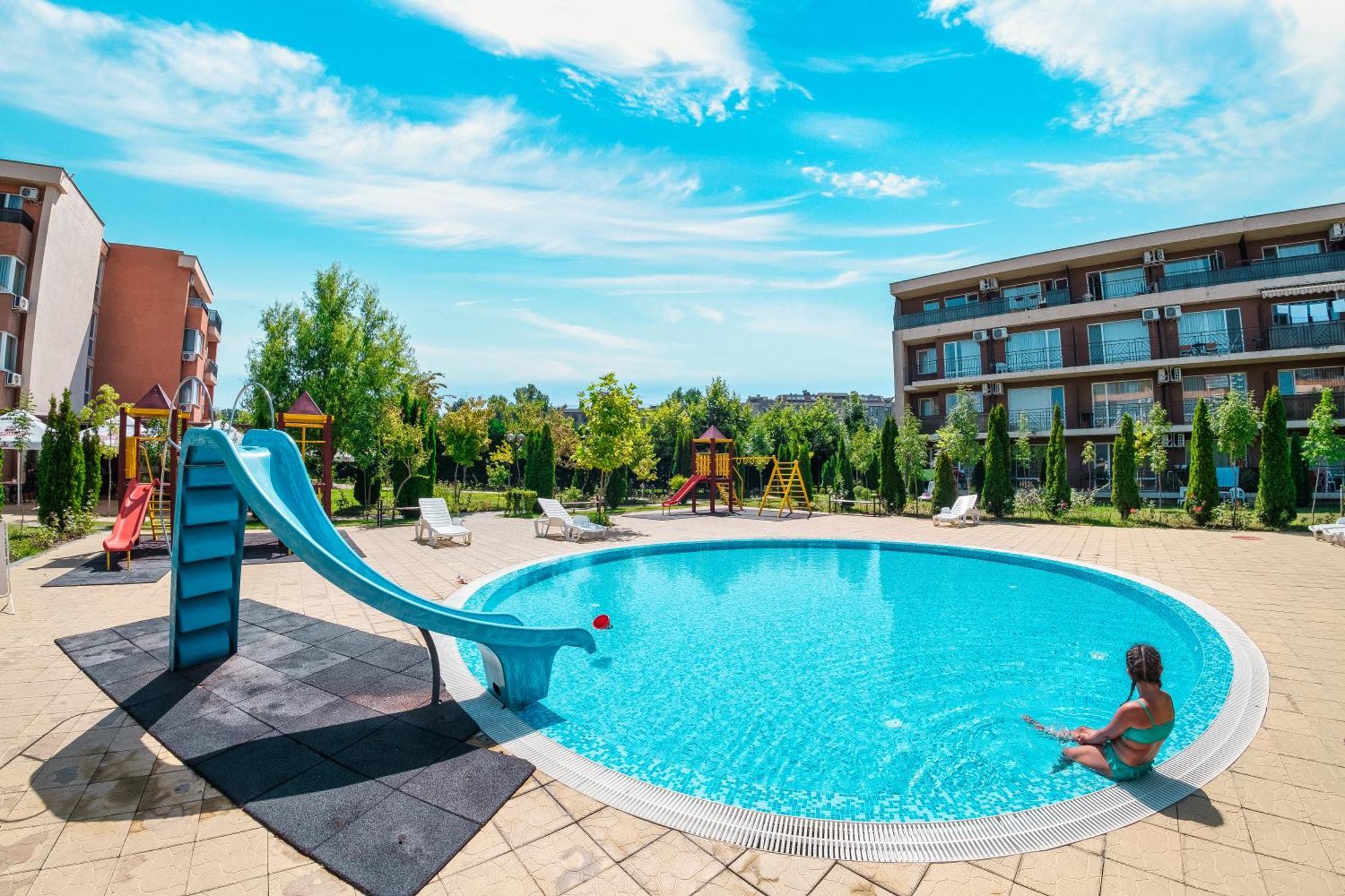 Holiday Garden Resort Slantchev Briag Extérieur photo