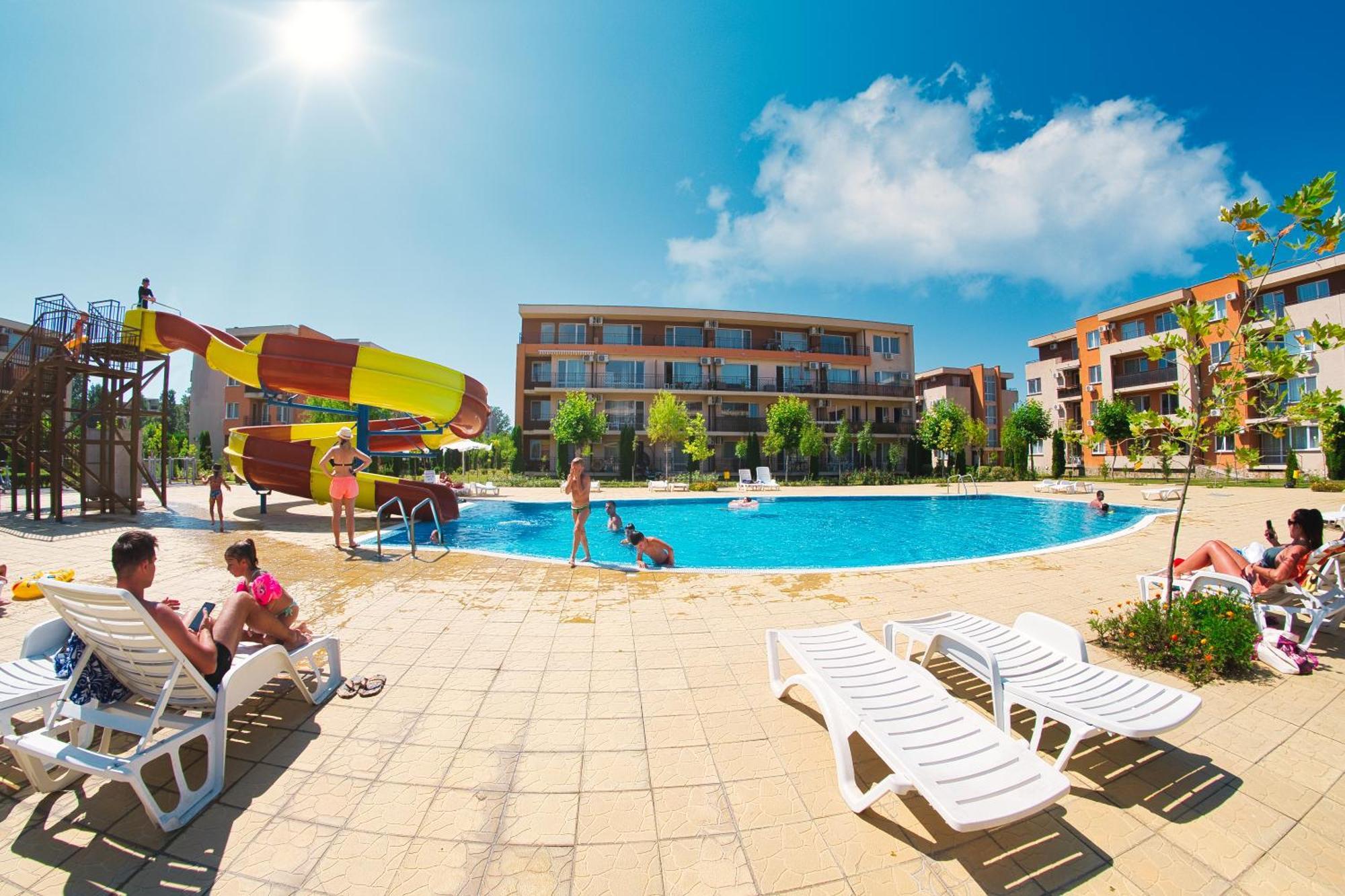 Holiday Garden Resort Slantchev Briag Extérieur photo