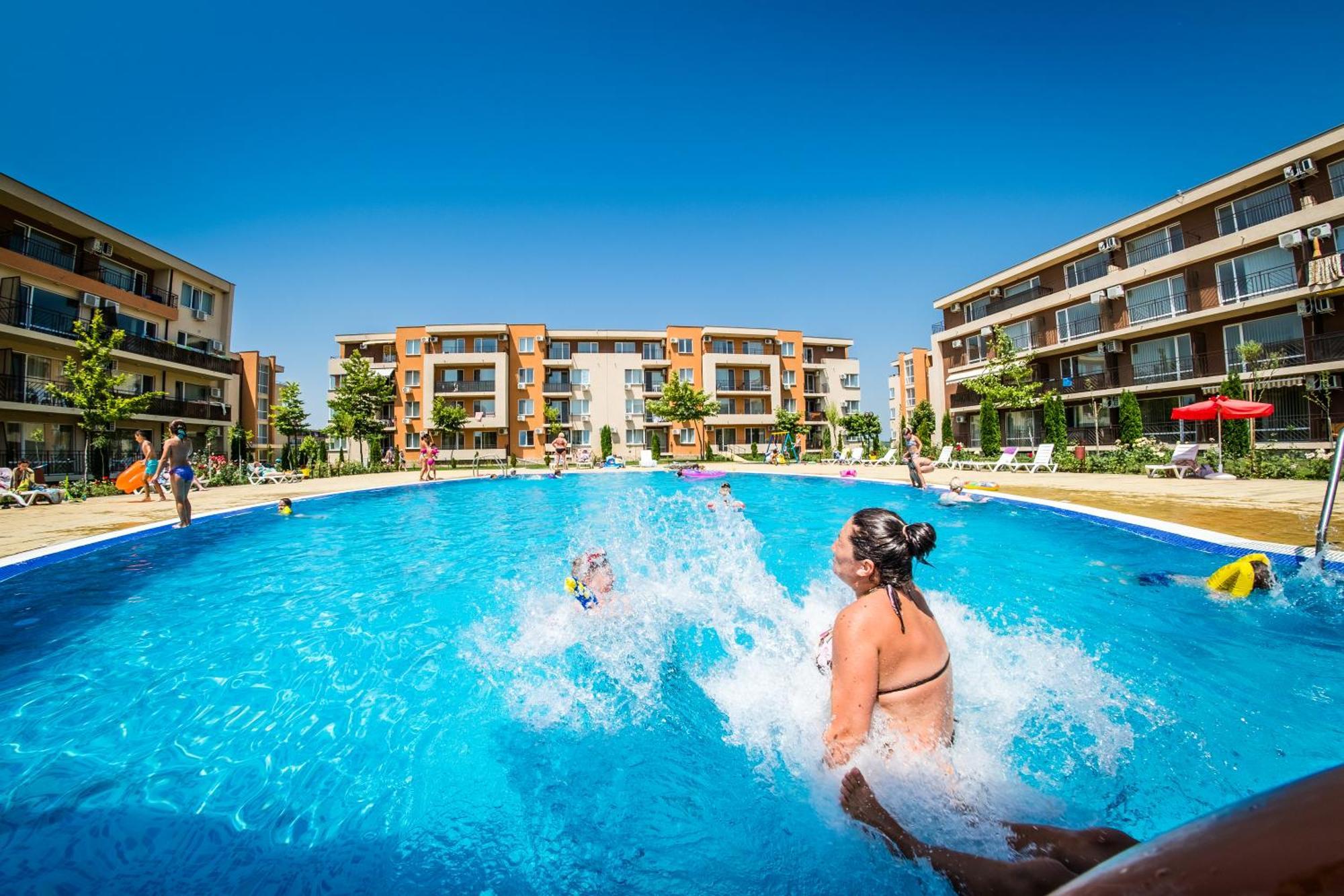 Holiday Garden Resort Slantchev Briag Extérieur photo