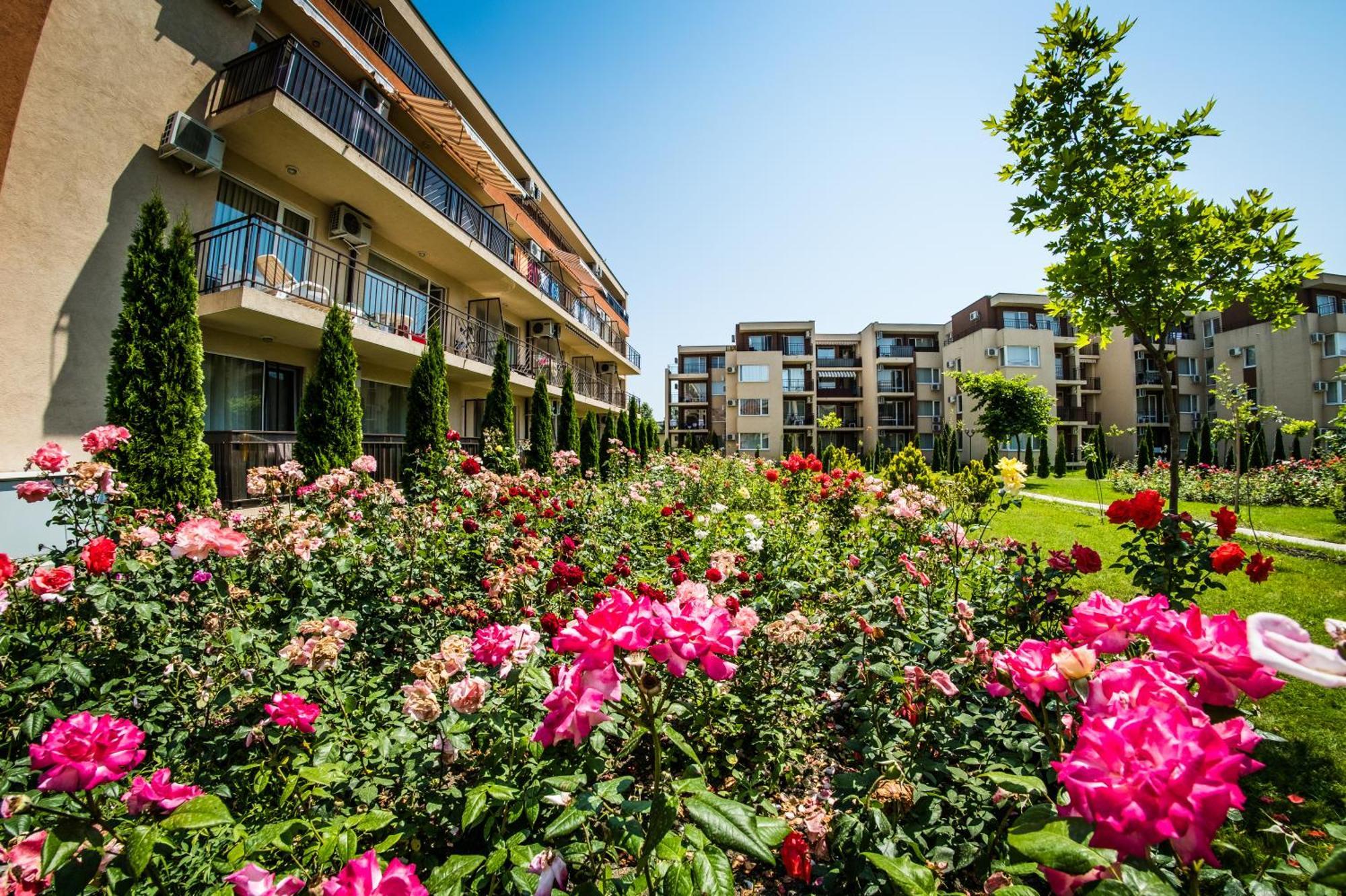 Holiday Garden Resort Slantchev Briag Extérieur photo