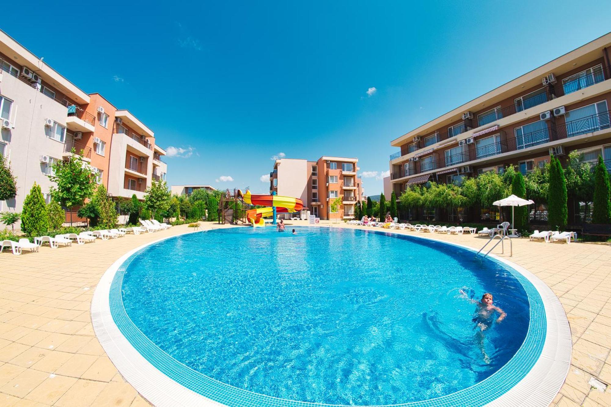 Holiday Garden Resort Slantchev Briag Extérieur photo
