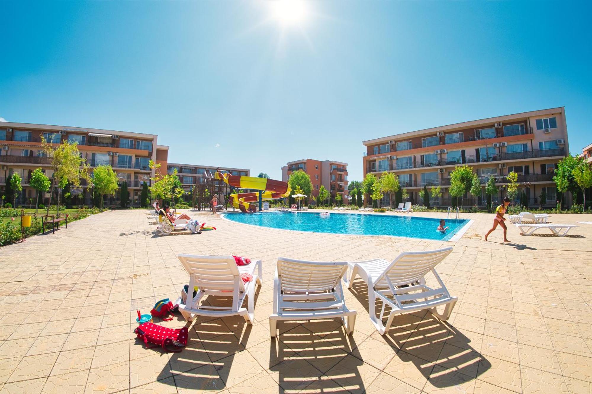 Holiday Garden Resort Slantchev Briag Extérieur photo