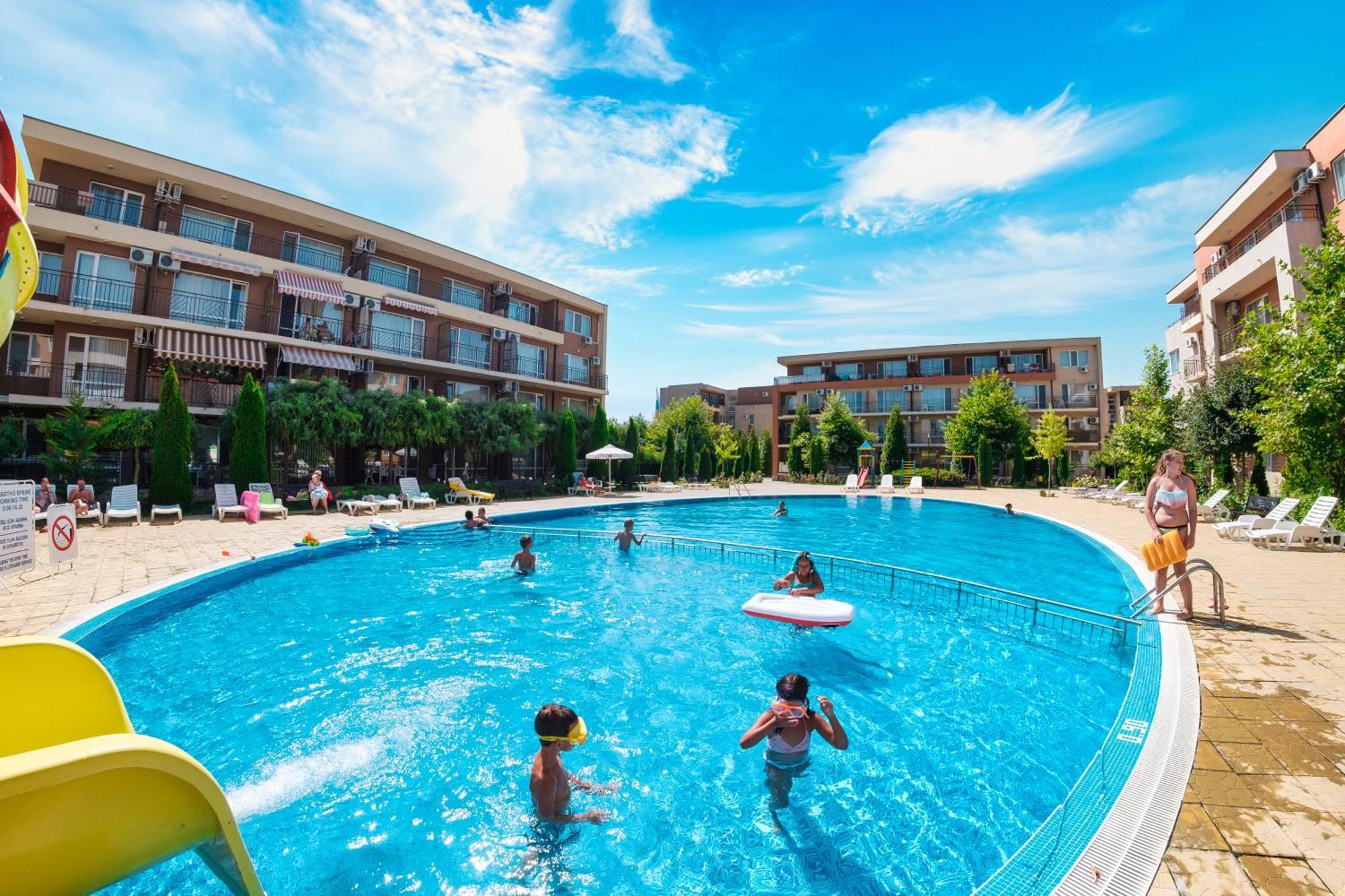 Holiday Garden Resort Slantchev Briag Extérieur photo